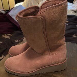 UGG Pink Winter Boots with Cozy Suede
